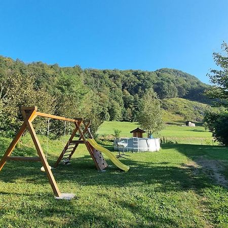 Apartma Patricija - Big Apartment For 6 Tolmin Luaran gambar
