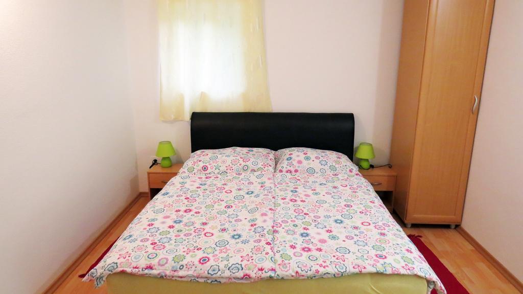 Apartma Patricija - Big Apartment For 6 Tolmin Luaran gambar