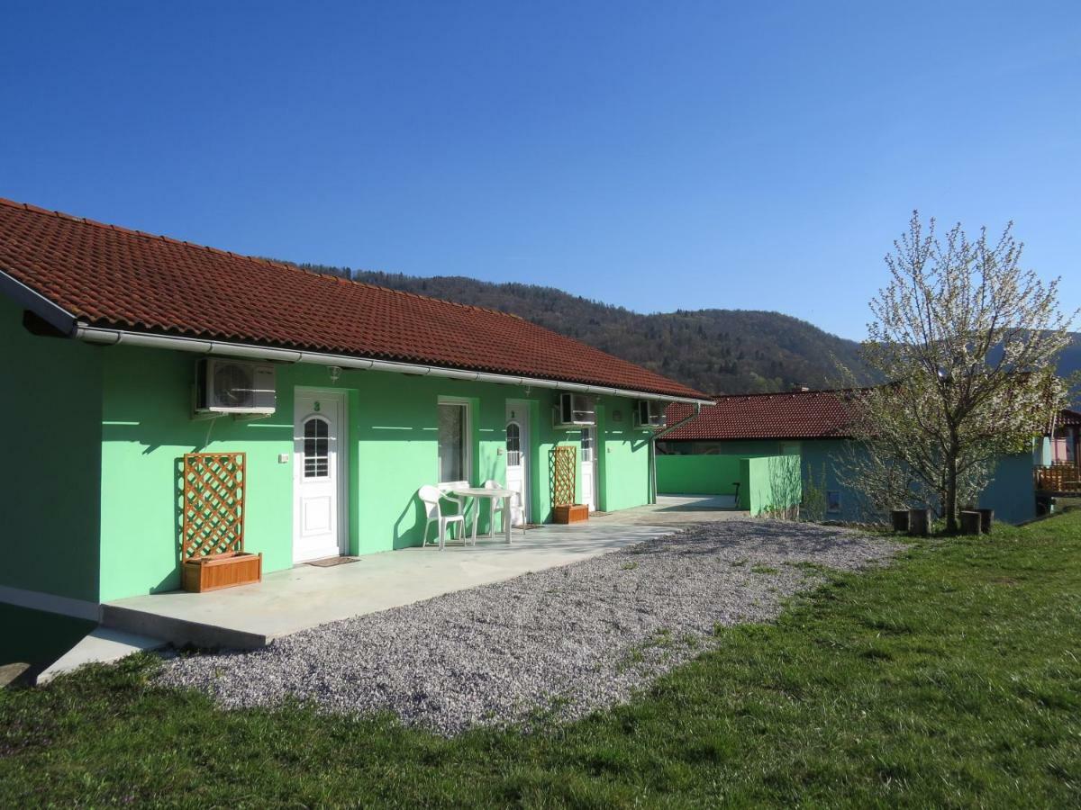 Apartma Patricija - Big Apartment For 6 Tolmin Luaran gambar